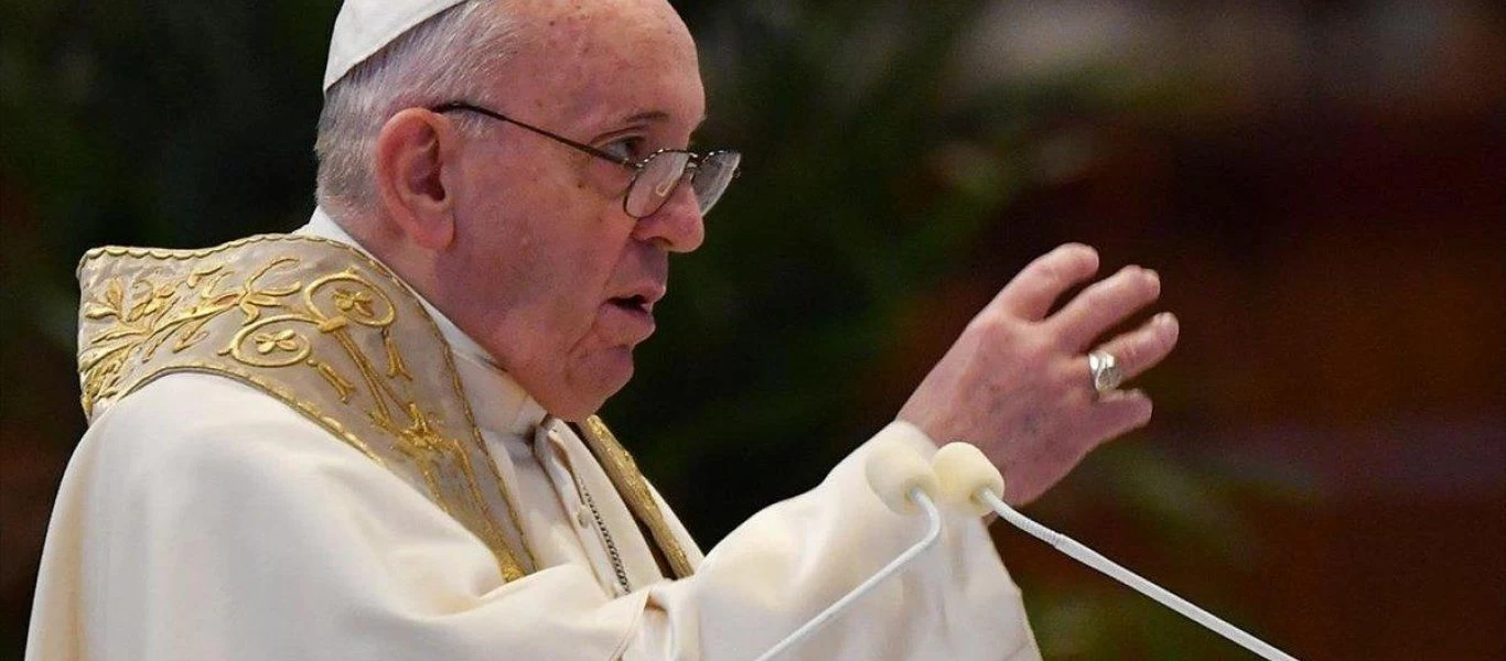 Την άμεση λήξη των βομβαρδισμών ζήτησε από τον Ρώσο πρέσβη στο Βατικανό ο πάπας Φραγκίσκος